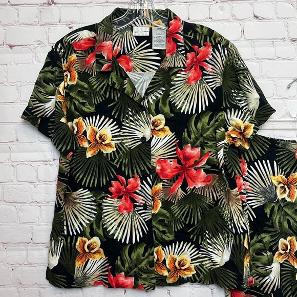 Vintage Tropical Two Piece Coordinating Set - Picture 3 of 16